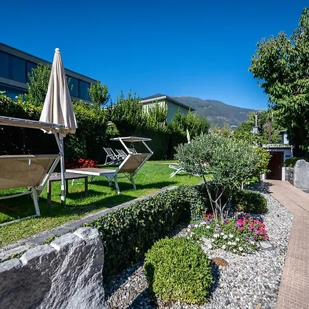 Szálloda Lodge, Pool & Garden Retreat
