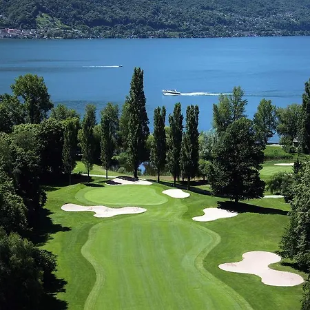 Lodge, Pool & Garden Retreat Szálloda 3*